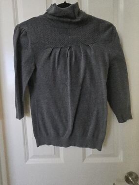 Charlotte Russe Gray Turtleneck Sweater with Textured Yoke